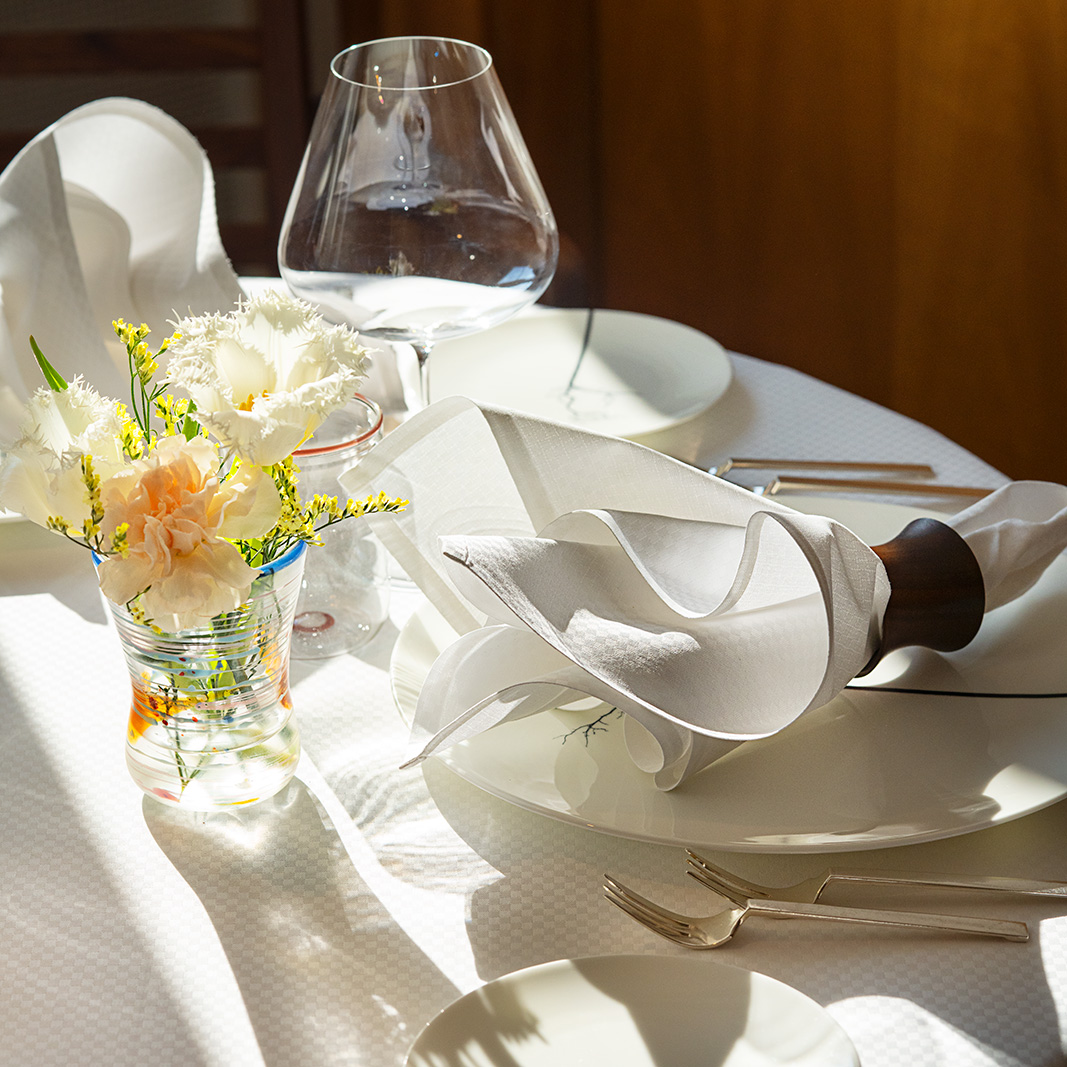 Gedeckter Tisch